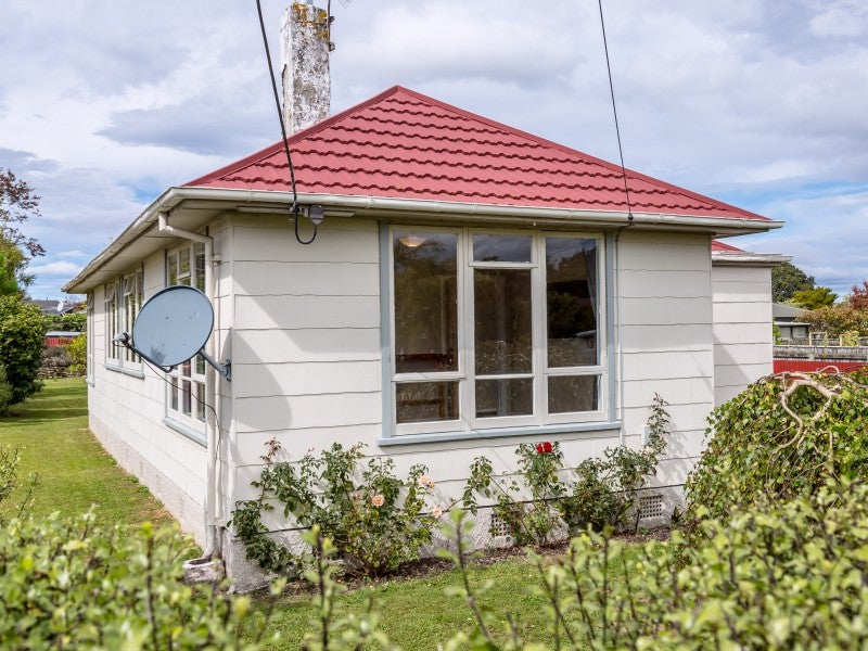 50 Opaki Road, Lansdowne, Masterton - Carousel 2