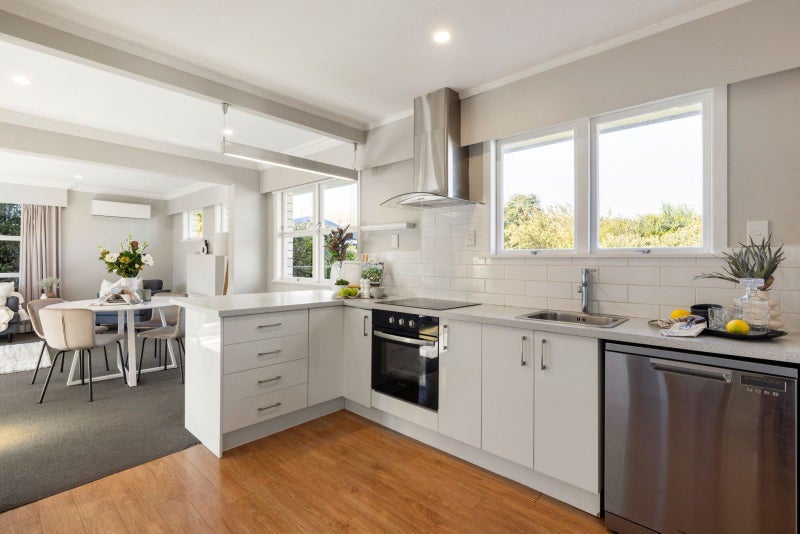 22A Duncan Road, St Andrews, Hamilton - Carousel 2