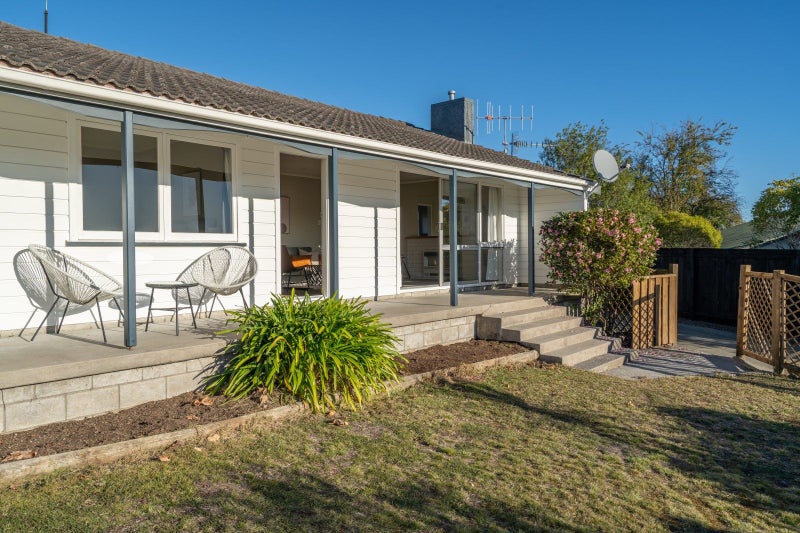 6 Battersea Place, Richmond Heights, Taupo - Carousel 1