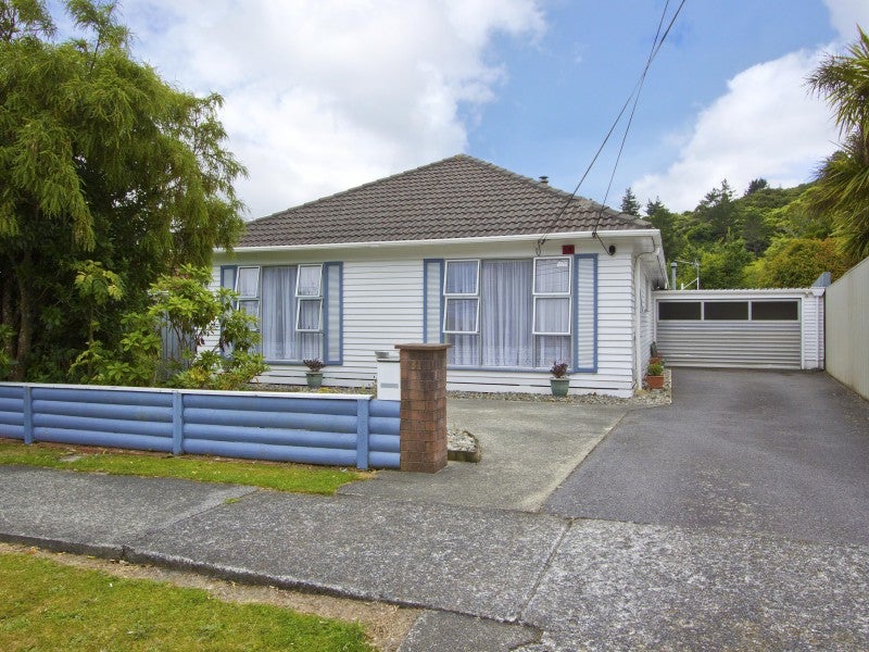 31 Poole Crescent, Wainuiomata, Lower Hutt - Carousel 20
