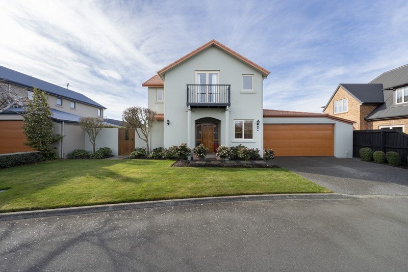 4 Kemp Lane, Papanui, Christchurch - Carousel 1