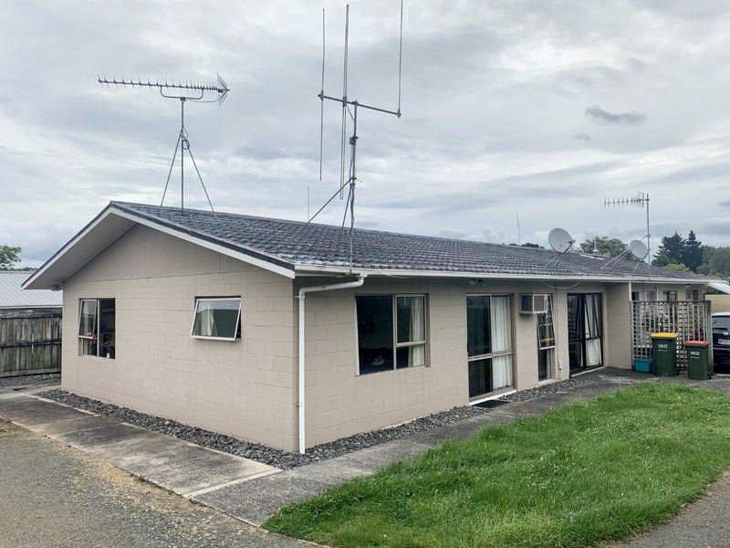 4B Hinau Street, Maeroa, Hamilton - Carousel 1