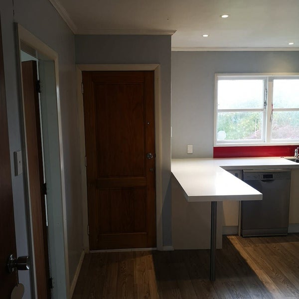 2 Fyvie Avenue, Tawa, Wellington - Carousel 2