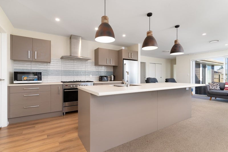 11 Maple Grove, Solway, Masterton - Carousel 2