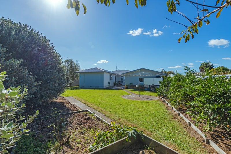 3 Firth Place, Awapuni, Palmerston North - Carousel 22