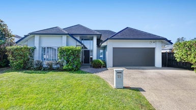 11 Seafort Lane, Silverdale, Silverdale - Carousel 1