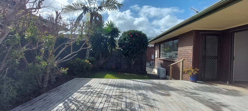 6/54 Wellington Street, Howick, Auckland - Carousel 2