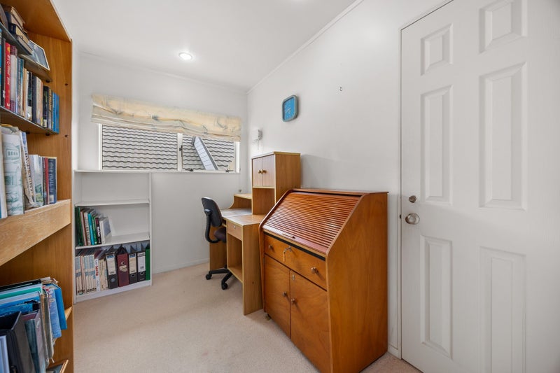 16 Harbour Lights Close, West Harbour, Auckland - Carousel 29
