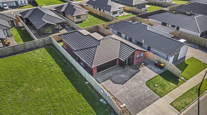 5 Chambers Avenue, Woodend, Woodend - Carousel 14