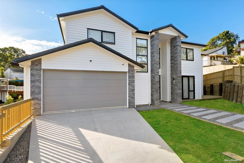 34 Wilkinson Way, Browns Bay, Auckland - Carousel 2