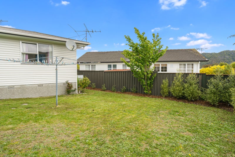 7 Mimihau Grove, Wainuiomata, Lower Hutt - Carousel 21