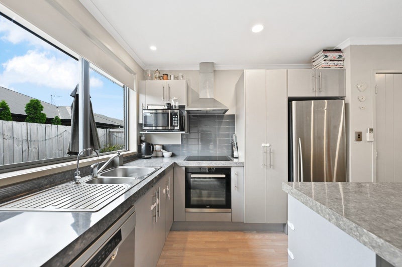 54C Lorne Street, Melville, Hamilton - Carousel 2