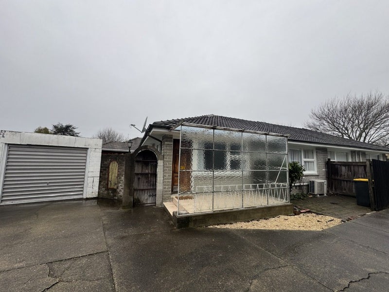 2/4 Wadeley Road, Ilam, Christchurch - Carousel 10