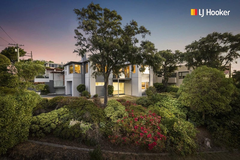 17 Cornwall Street, Vauxhall, Dunedin - Carousel 31