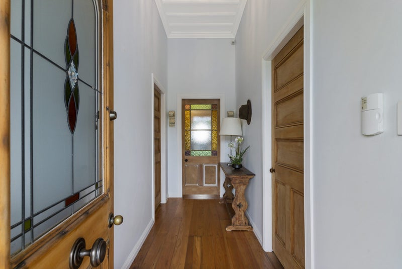 25 Huka Road, Birkenhead, Auckland - Carousel 2