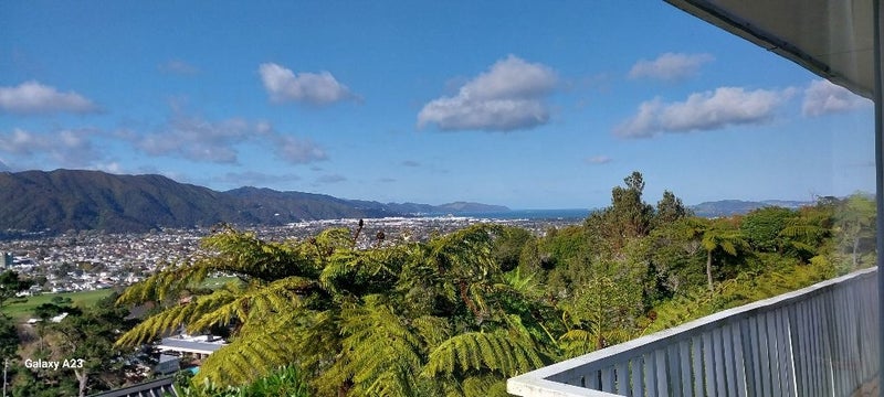 10 Fantail Grove, Belmont, Lower Hutt - Carousel 1