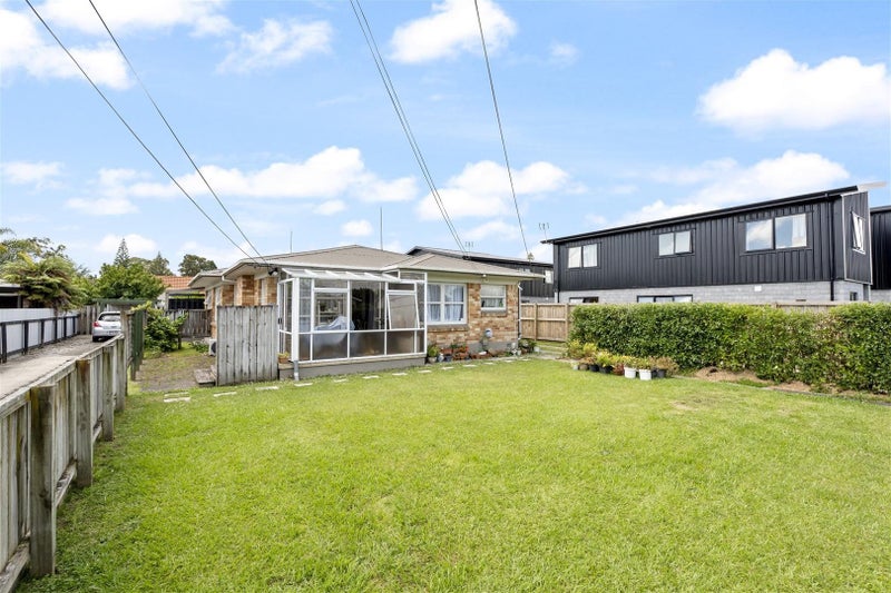 2/29A East Street, Claudelands, Hamilton - Carousel 1