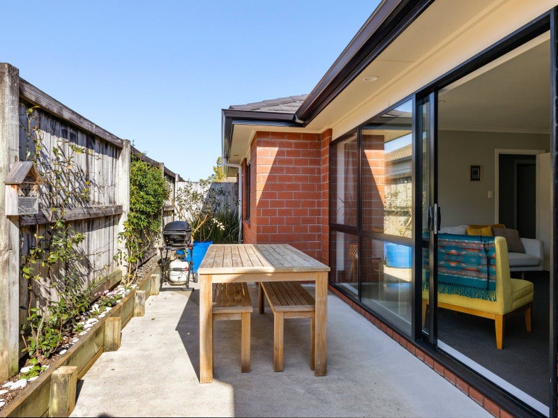 1 Cosmith Lane, Dinsdale, Hamilton - Carousel 2