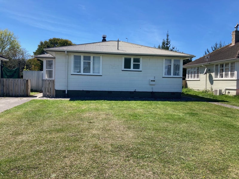 27 Taruheru Crescent, Mangapapa, Gisborne - Carousel 1