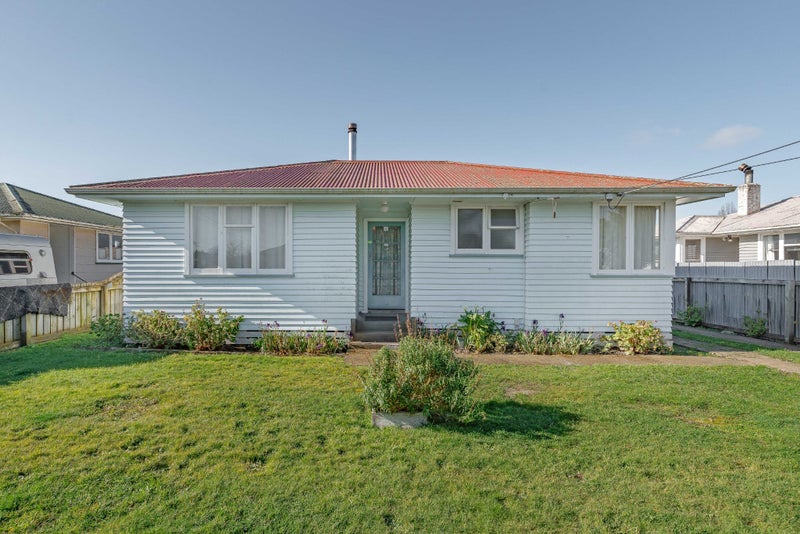 33 Cameron Crescent, Masterton - Carousel 8