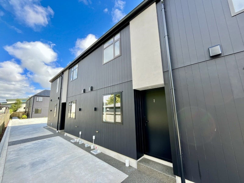 2/107 Smith Street, Woolston, Christchurch - Carousel 2