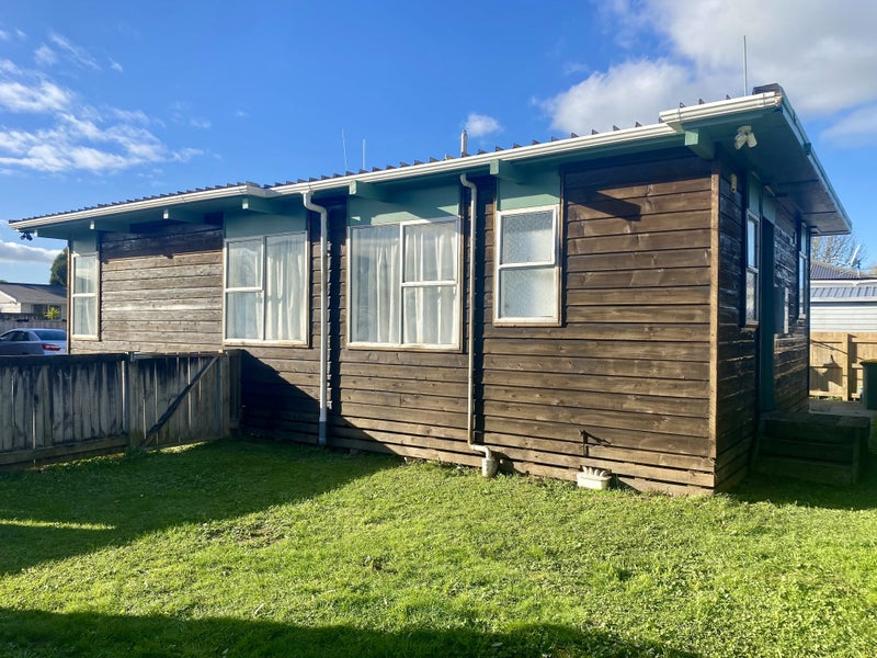219B Fox Street, Hamilton East, Hamilton - Carousel 8
