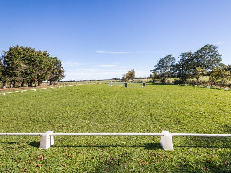 89 Camp Road, Palmerston North City - Carousel 26