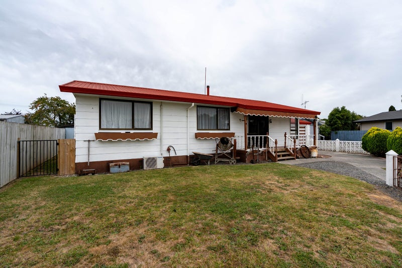 14 Brightwell Place, Nawton, Hamilton - Carousel 2