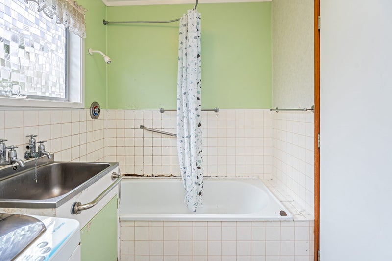 1A Commins Road, Onerahi, Whangarei - Carousel 9