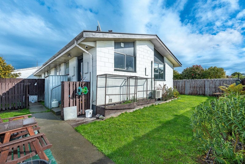 1/90 Charles Street, Waltham, Christchurch - Carousel 2