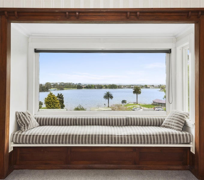 86 Pembroke Street, Hamilton Lake, Hamilton - Carousel 1