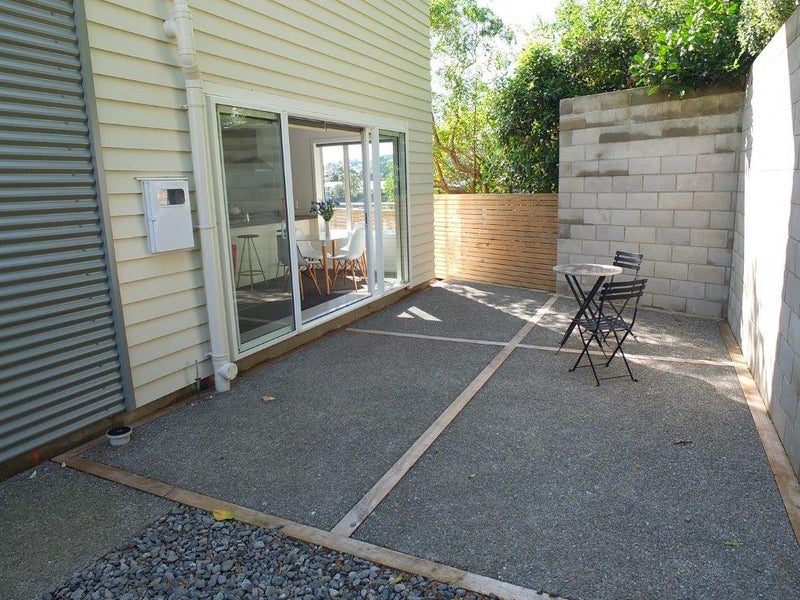 137E Miramar Avenue, Miramar, Wellington - Carousel 2