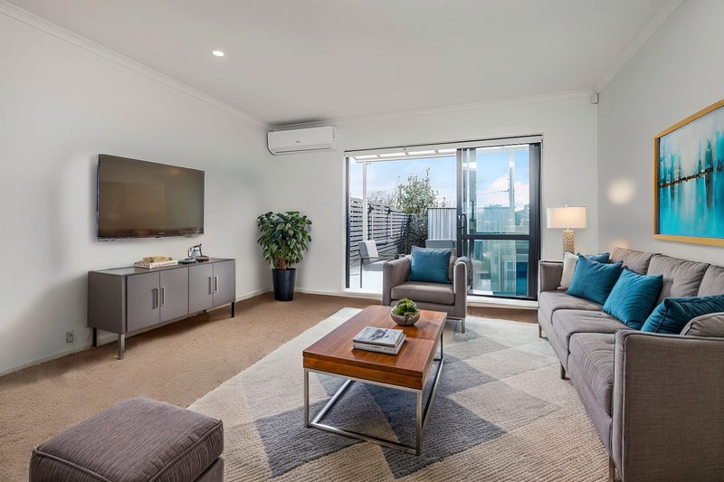 28A Biplane Street, Takanini, Auckland - Carousel 2