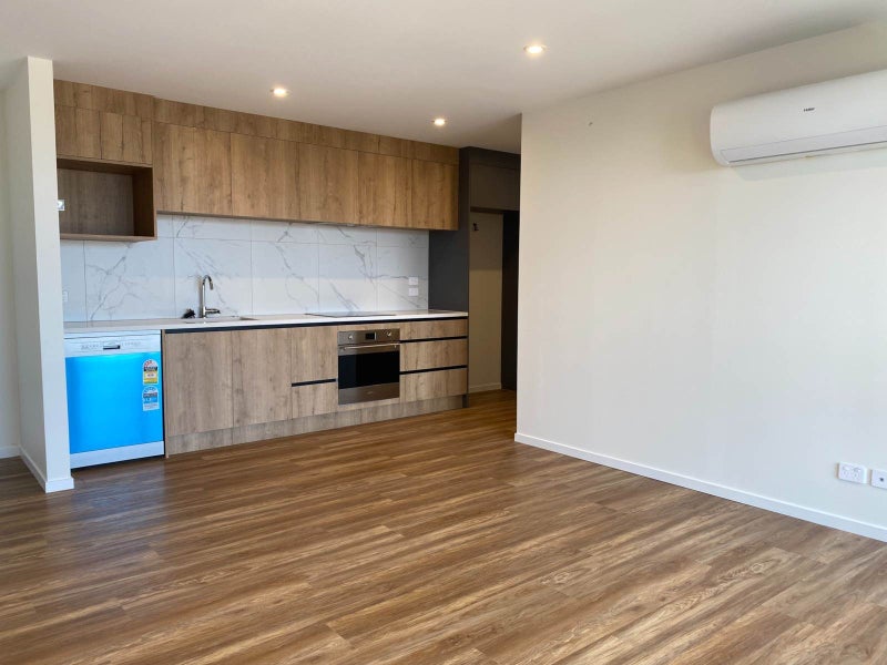 203/7 Newelm Lane, Flat Bush, Auckland - Carousel 2