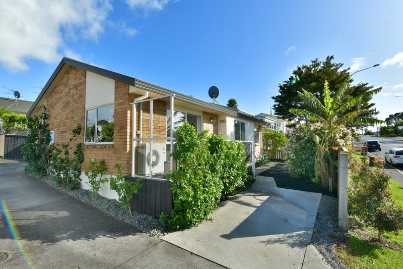 1/926 Whangaparaoa Road, Manly, Whangaparāoa - Carousel 2