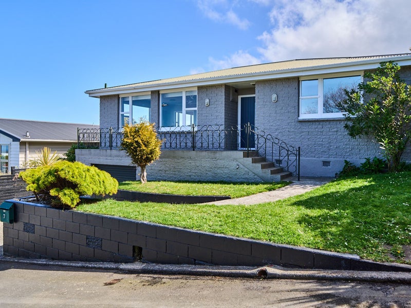 7 Manitoba Place, Kingston, Wellington - Carousel 1