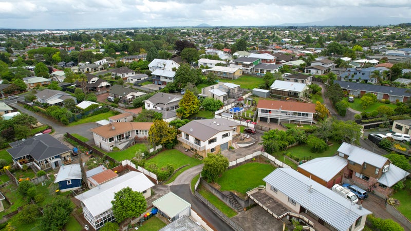 7 Northview Lane, Nawton, Hamilton - Carousel 24