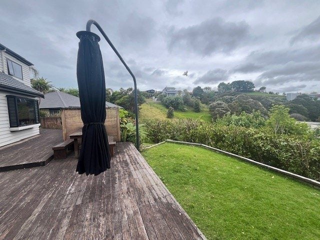 62 Somerville Road, Shelly Park, Auckland - Carousel 40