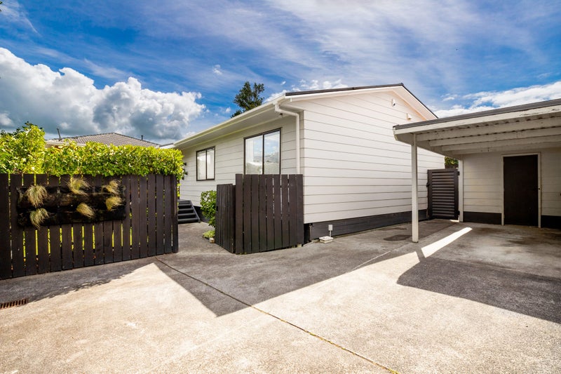 63B Smale Street, Point Chevalier, Auckland - Carousel 20