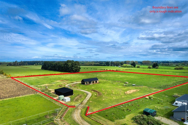 9 Greyfern Lane, Sefton, Amberley - Carousel 2