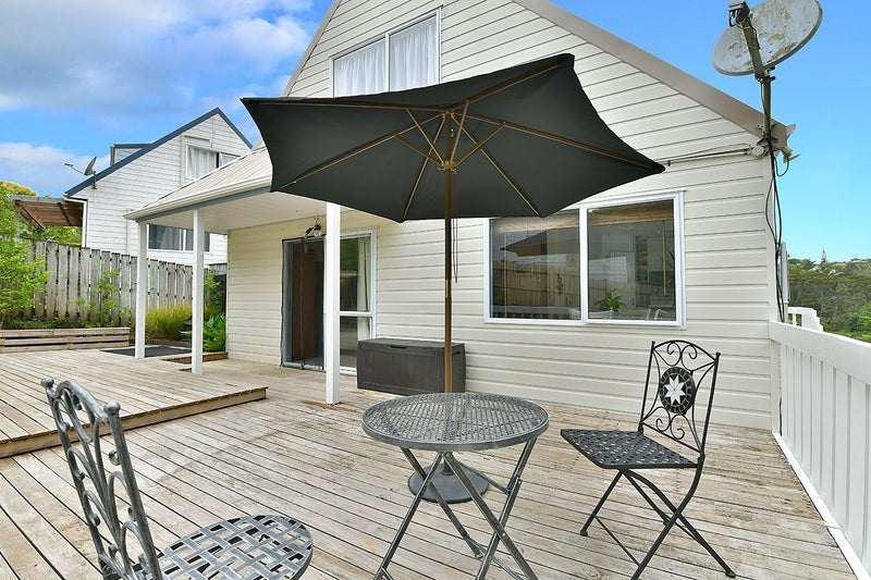 2/22 FERNLEA RISE, Bayview, Auckland - Carousel 2