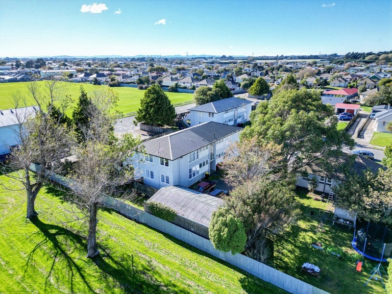 26 Lithgow Place West, Glengarry, Invercargill - Carousel 46