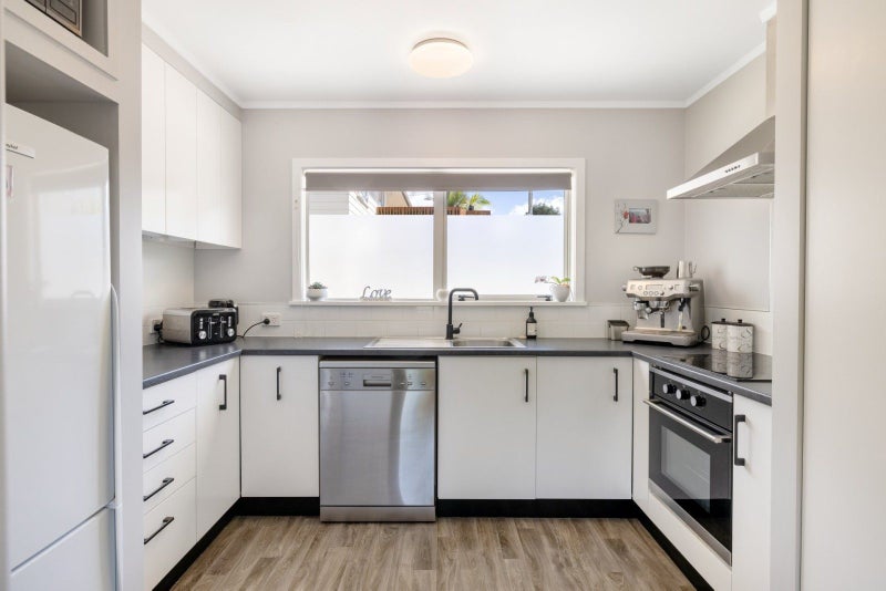 54 Meadowland Street, Matua, Tauranga - Carousel 2