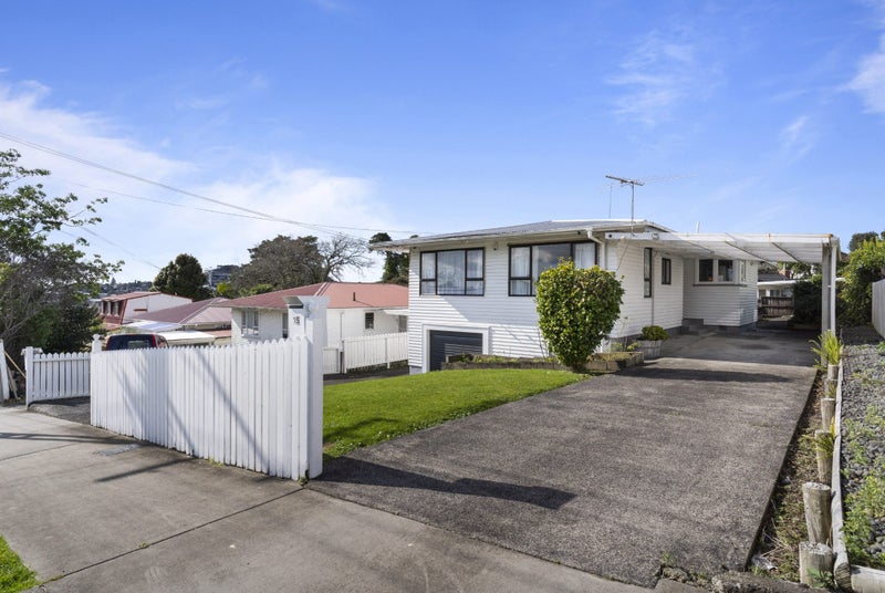 15 Roseville Street, New Windsor, Auckland - Carousel 1