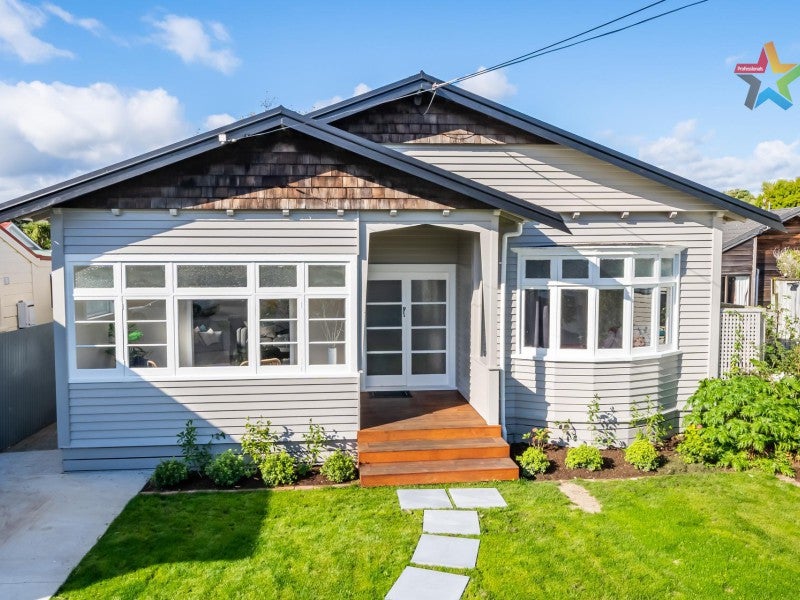 60 Ava Street, Petone, Lower Hutt - Carousel 1