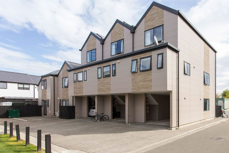 2/116 Stanmore Road, Linwood, Christchurch - Carousel 16