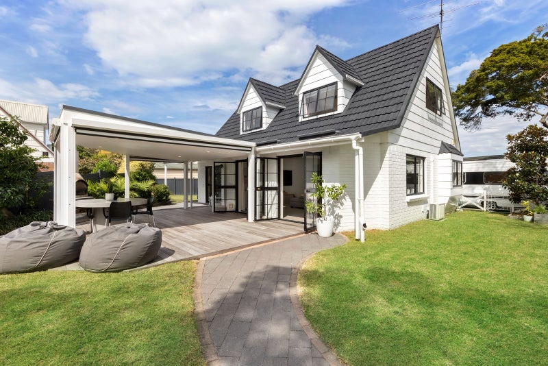 14A Motuora Road, Manly, Whangaparaoa - Carousel 1