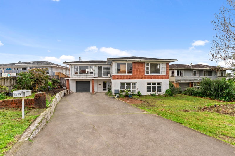 4247 Great North Road, Glendene, Auckland - Carousel 2