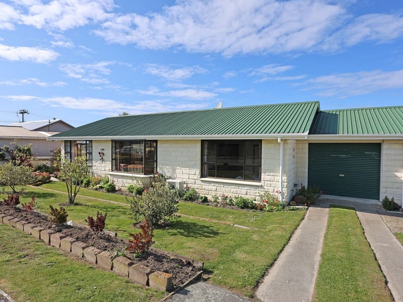 3 Swift Street, South Hill, Oamaru - Carousel 16