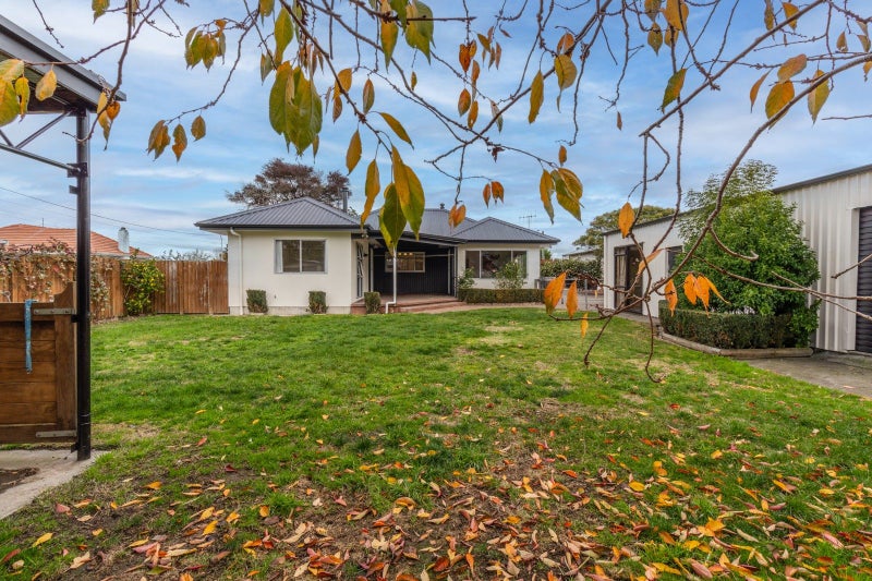 708 Murdoch Road East, Akina, Hastings - Carousel 2